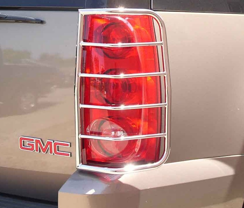 APS Stainless Tail Light Covers 94-02 Dodge Ram Pickup - Click Image to Close